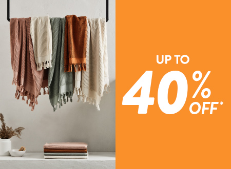 Aura Towels and Accessories